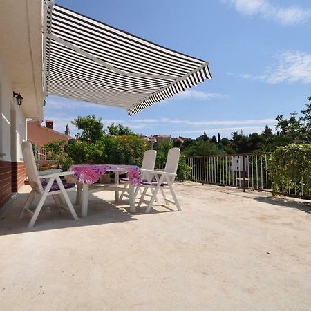 Apartment In Vrbnik/Insel Krk 36796 Exteriör bild