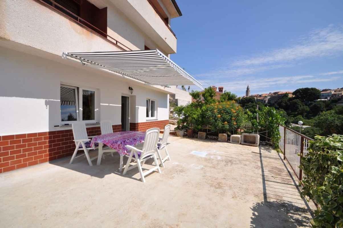 Apartment In Vrbnik/Insel Krk 36796 Exteriör bild