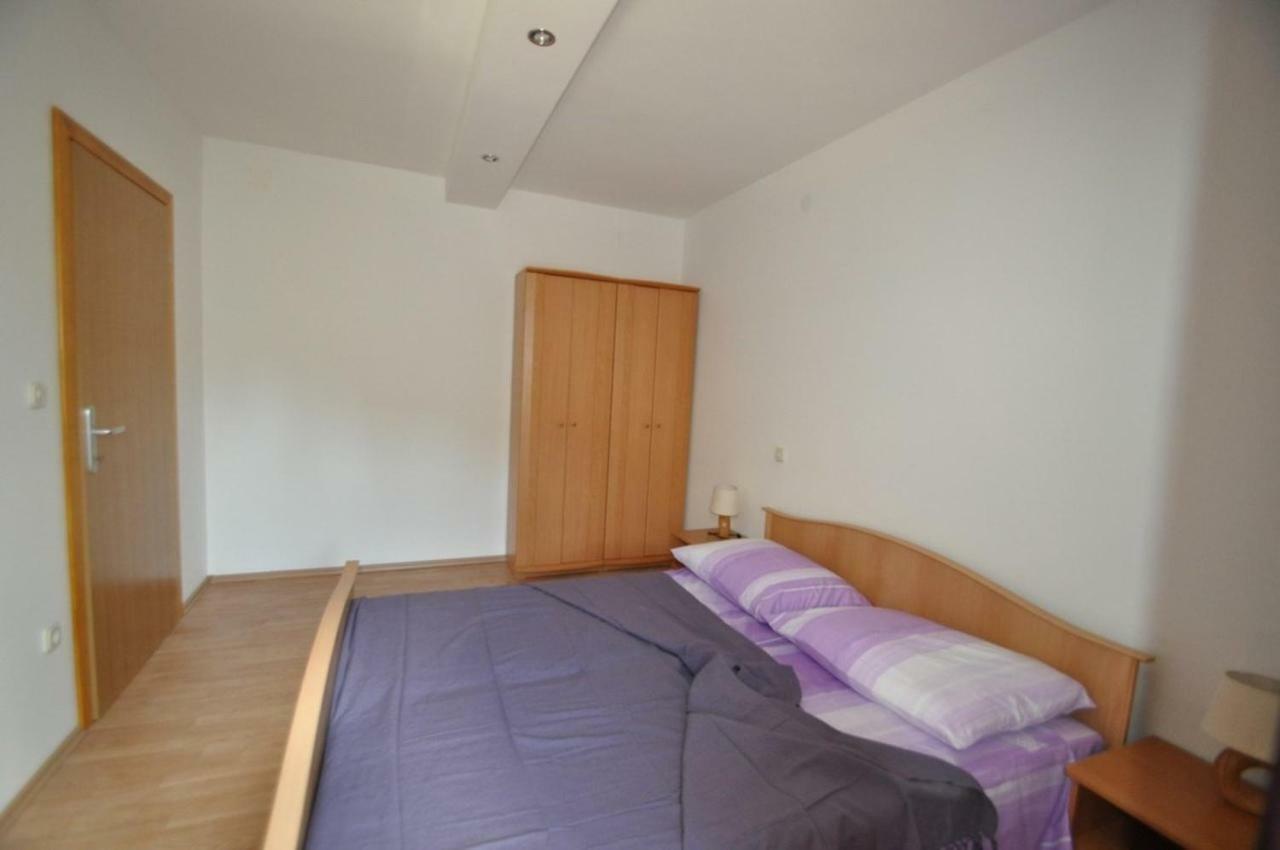Apartment In Vrbnik/Insel Krk 36796 Exteriör bild